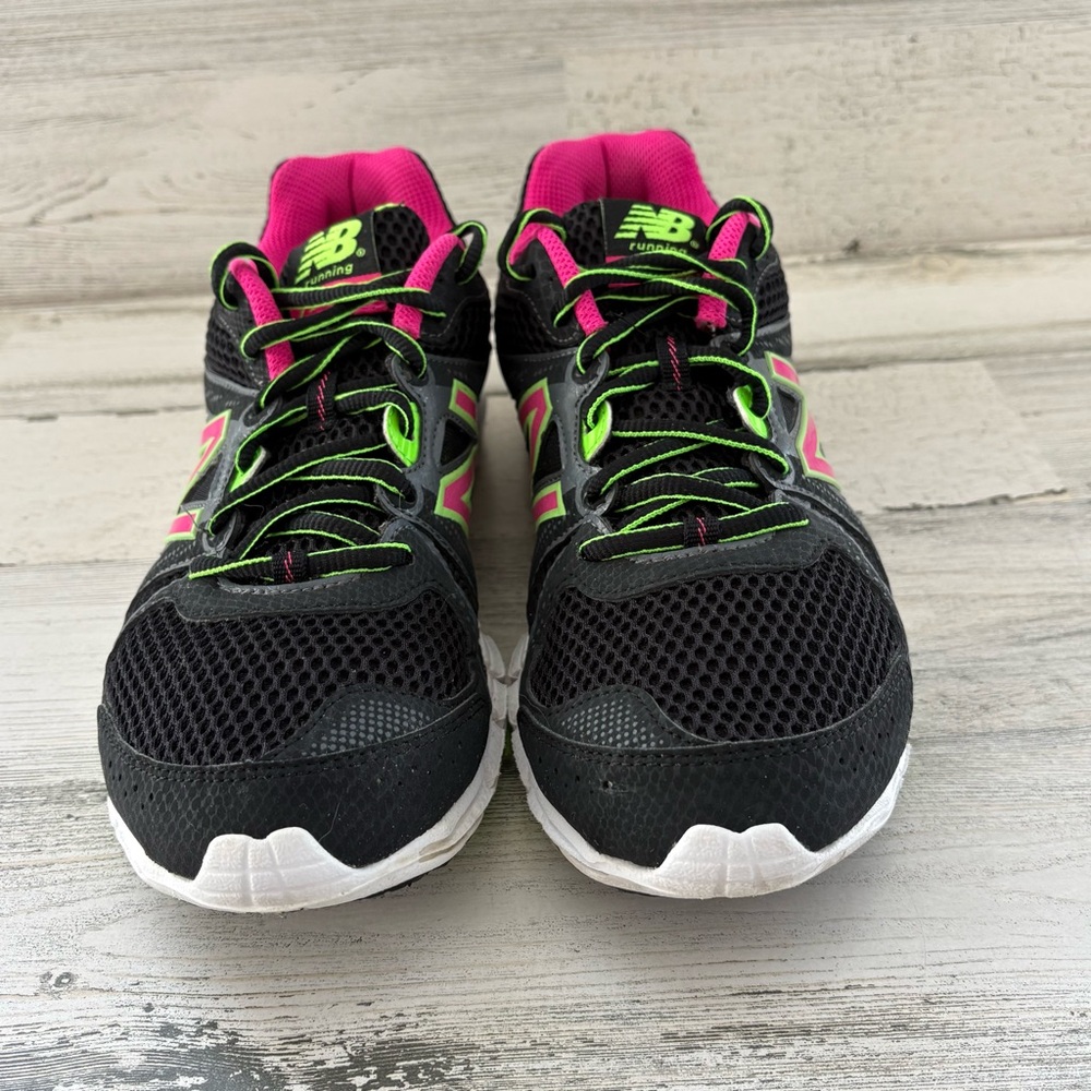 New Balance Women’s Size 10 Style 750 v2 Running Shoes Lightweight Low Top - Picture 6 of 10